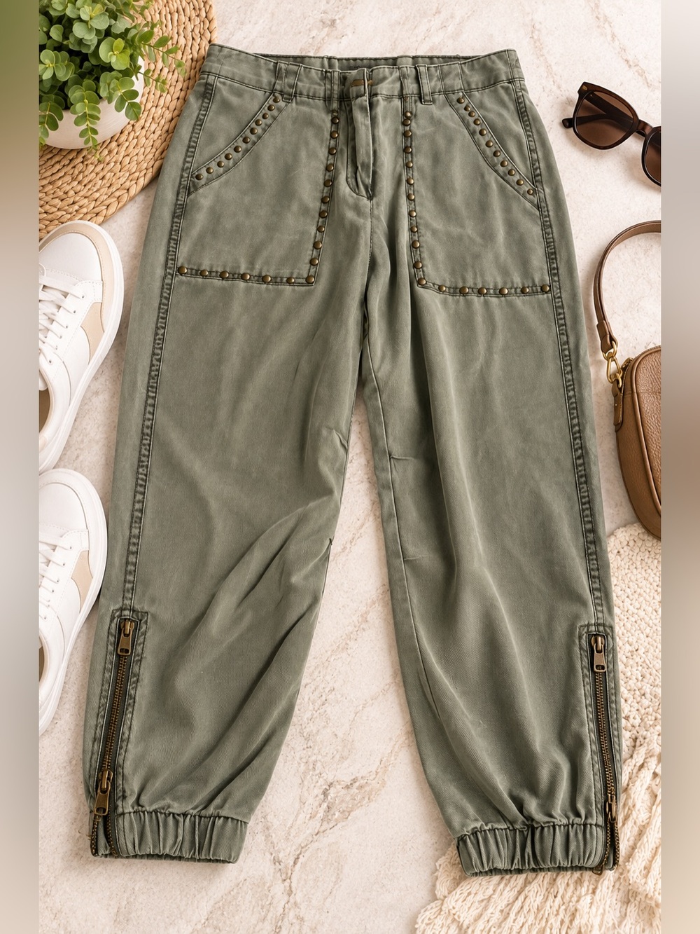 Young Fabulous & Broke olive-green cropped cargo jogger pants, Size Small